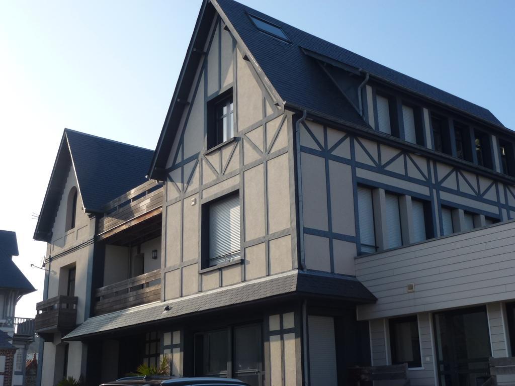 Le Normandy Apartman Pourville-sur-Mer Szoba fotó